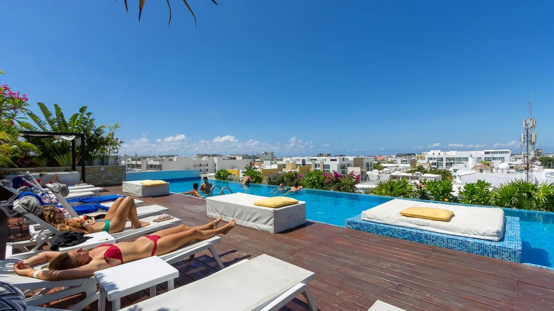 Apartamento de 1 rec en The City con amenidades premium プレヤデルカーメン 0*,  メキシコ